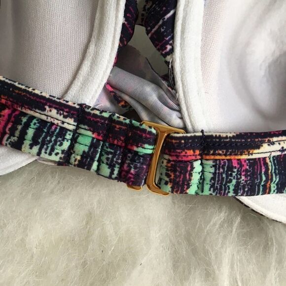 Ninety Six Degrees Tribal Print Push Up Bikini Top Medium Padded Adjustable Swim - Picture 6 of 10